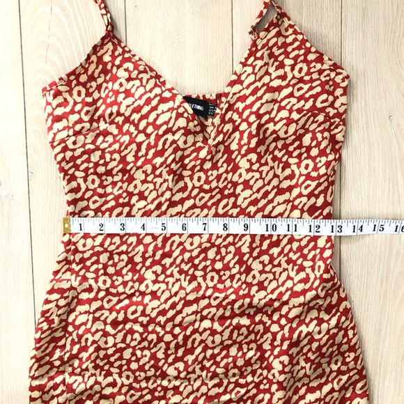 Pretty Little Thing Red Leopard Frill Hem Midi Dress Size 4 - Picture 3 of 12